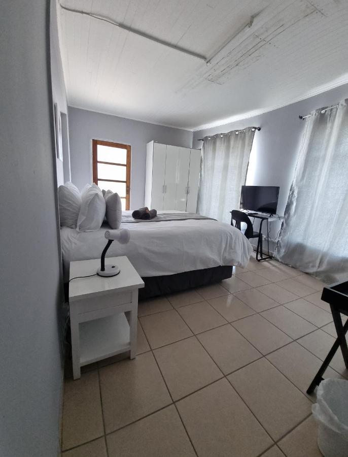 Stay At Home Airport Lodge Kempton Park Luaran gambar