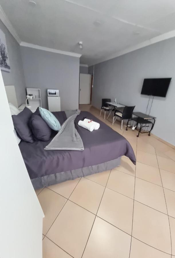 Stay At Home Airport Lodge Kempton Park Luaran gambar