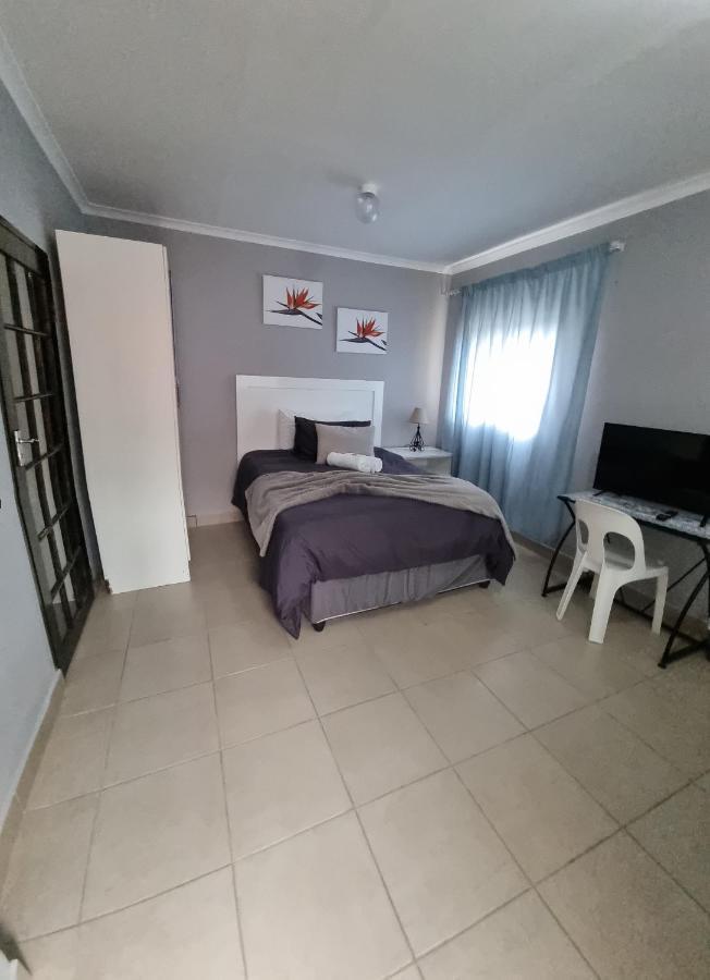 Stay At Home Airport Lodge Kempton Park Luaran gambar