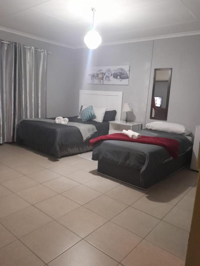 Stay At Home Airport Lodge Kempton Park Luaran gambar