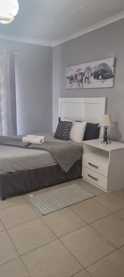 Stay At Home Airport Lodge Kempton Park Luaran gambar